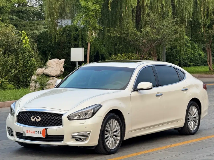 Infiniti Q70 2015 Q70L 2.5L Luxury Edition