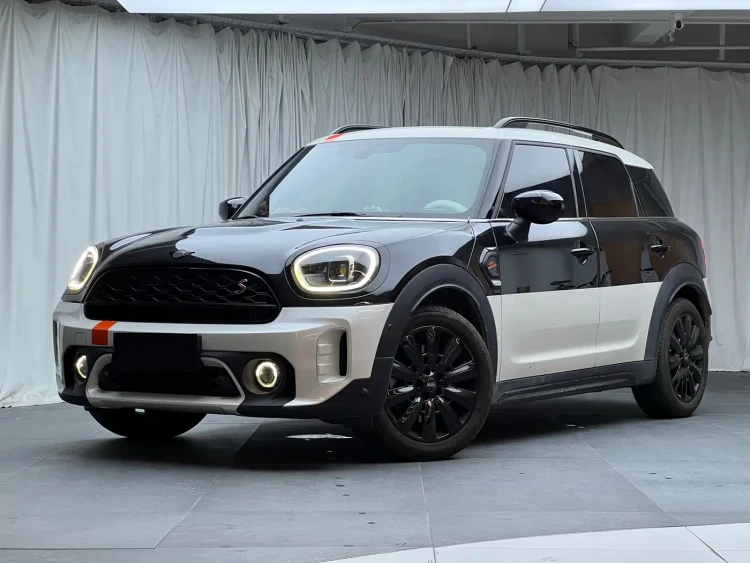 MINI COUNTRYMAN 2023 Facelift 2.0T COOPER S ALL4 Blank Space Special Edition
