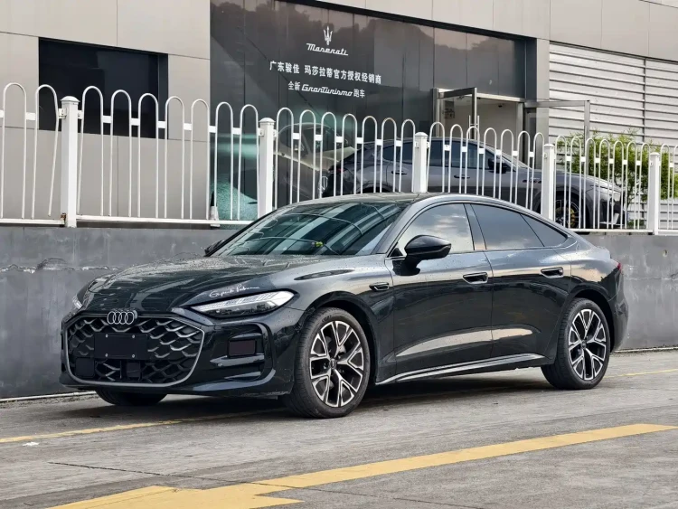 Audi A5L Sportback 2025 2.0T Smart Leader