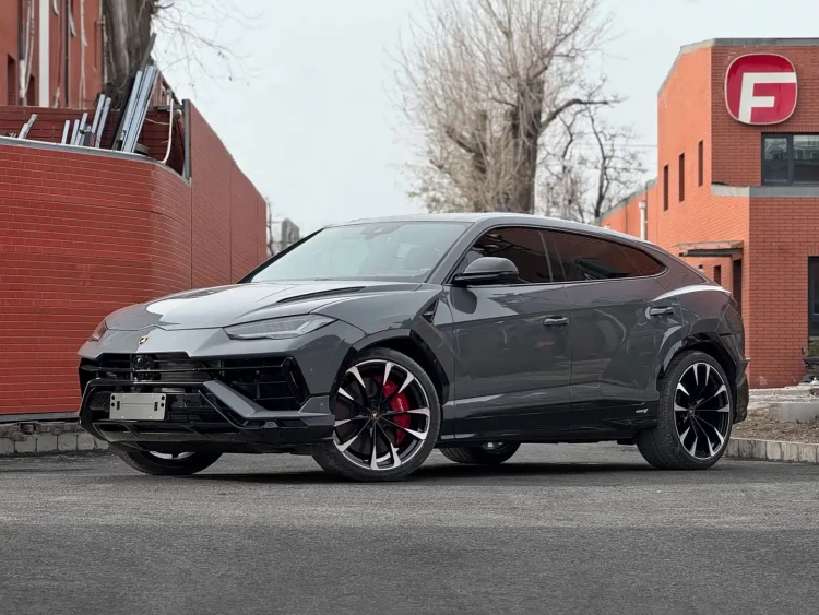 Lamborghini Urus 2023 4.0T V8 S