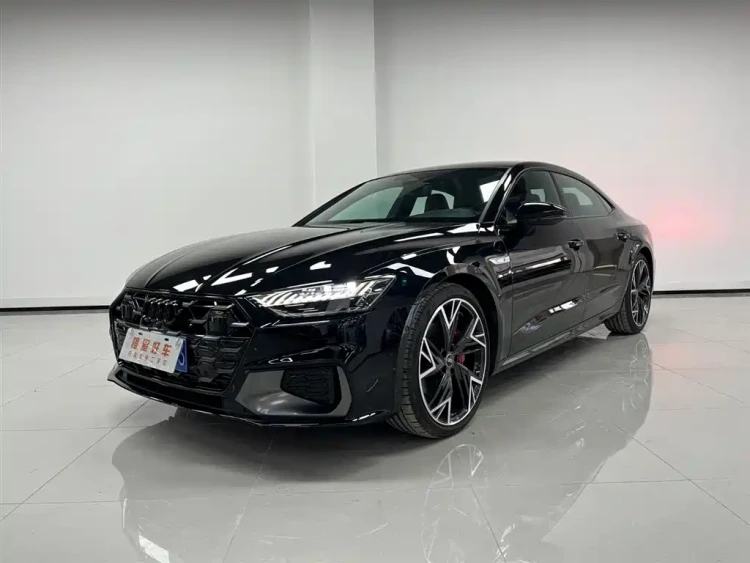 Audi A7L 2024 45 TFSI quattro S-line Black Warrior Edition