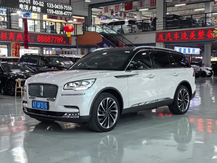 Lincoln Aviator 2021 3.0T V6 4WD Executive Edition