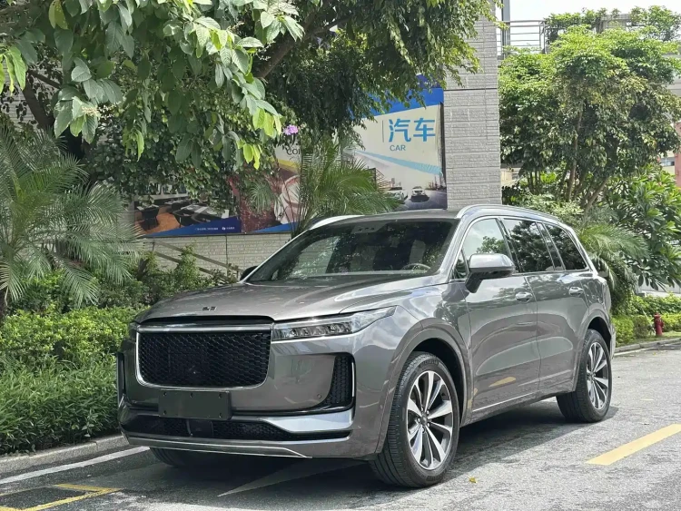 Li Auto Li ONE 2020 Extended Range 6-seater