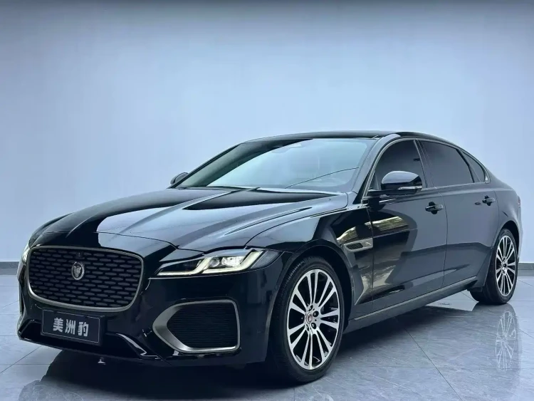 Jaguar XFL 2024 2.0T P250 2WD Premium Luxury