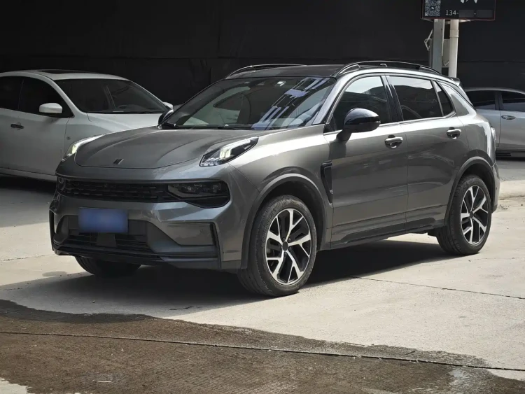 Lynk & Co 01 2021 2.0TD AWD Halo Sport