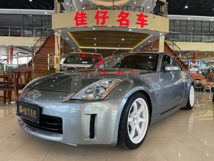Nissan 350Z 2004 3.5 AT