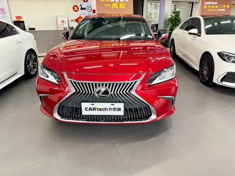 Lexus ES 2020 200 Excellence