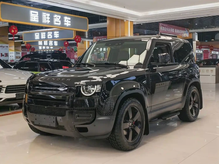 Land Rover Defender 2024 90 2.0T P300 S