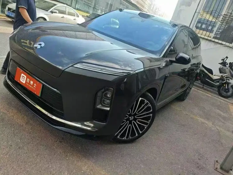 NIO ES8 2025 Base Model