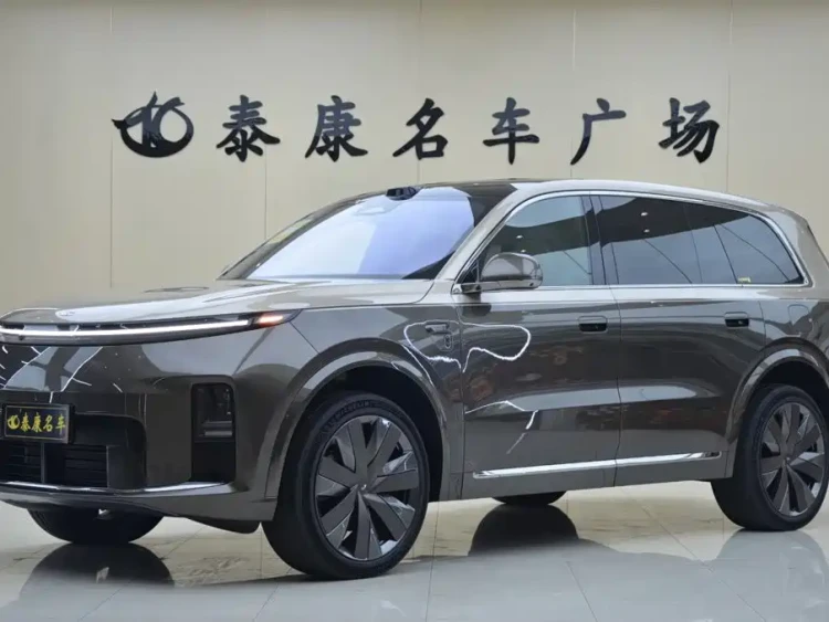Li Auto Li Xiang L9 2026 Base Model