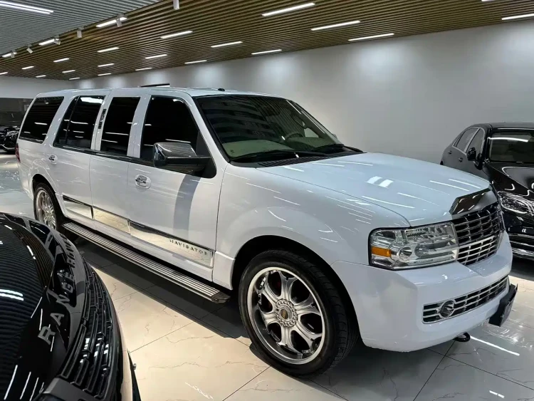 Lincoln Navigator 2005 5.4L