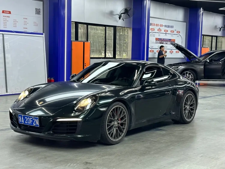 Porsche 911 2016 Carrera 3.0T
