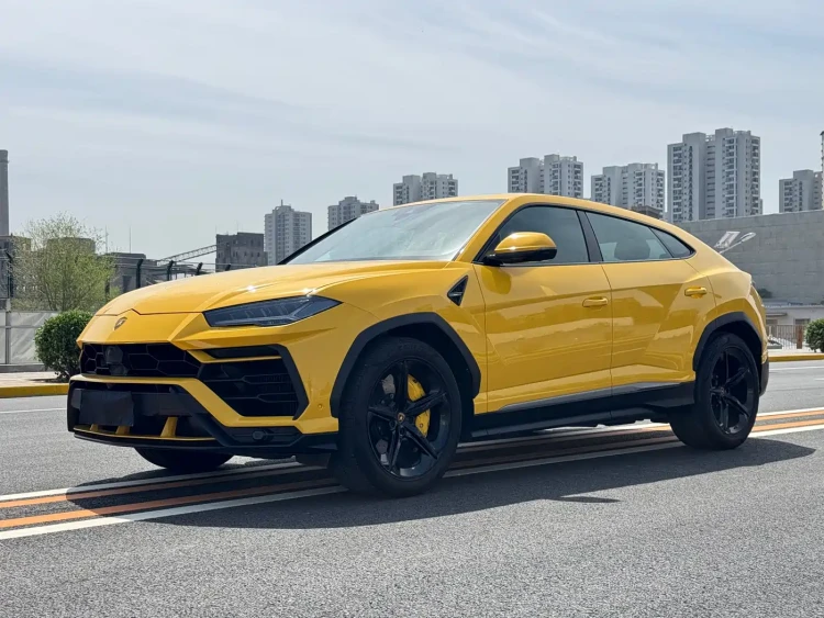 Lamborghini Urus 2021 4.0T V8