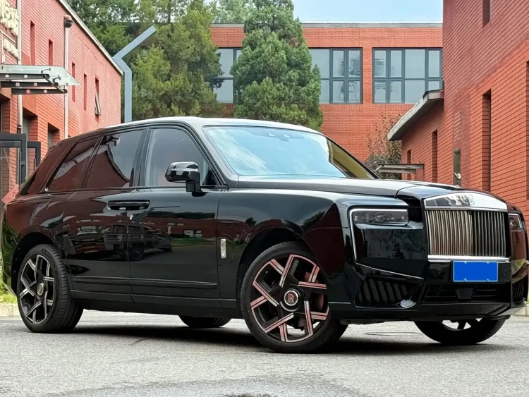 Rolls-Royce Cullinan 2018 4-Seater Version
