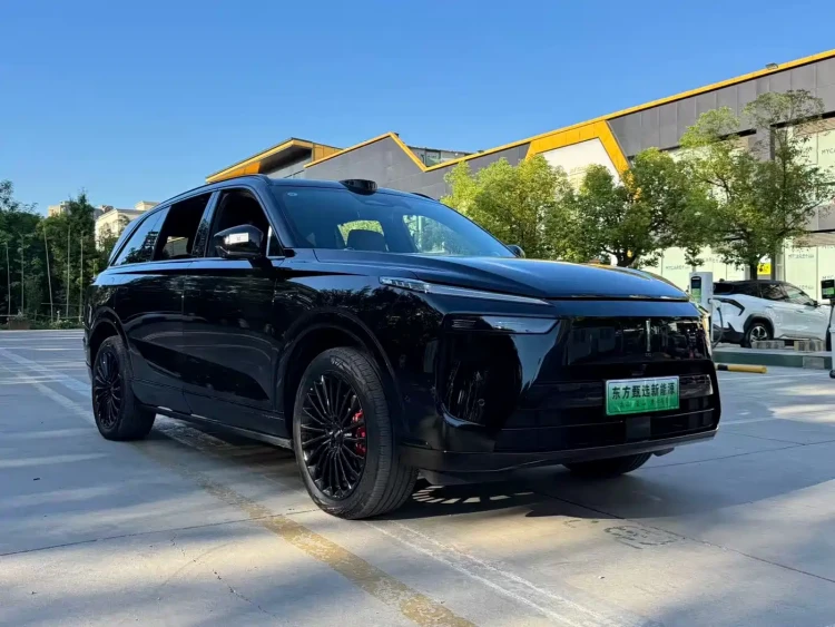 WEY Lanshan 2026 Model AWD Ultra Black Warrior