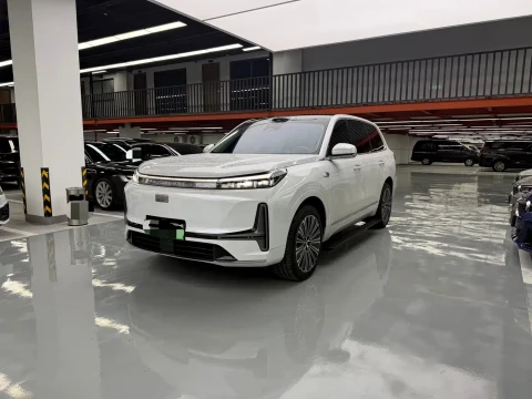 Geely Galaxy Galaxy M9 2025 Base Model