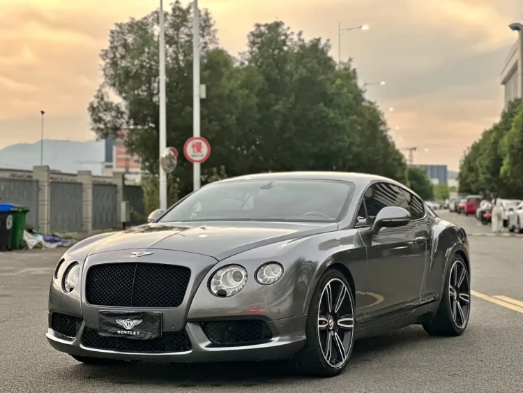 Bentley Continental 2012 4.0T GT V8