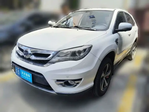 BYD S7 2015 2.0T Upgrade Automatic Premium