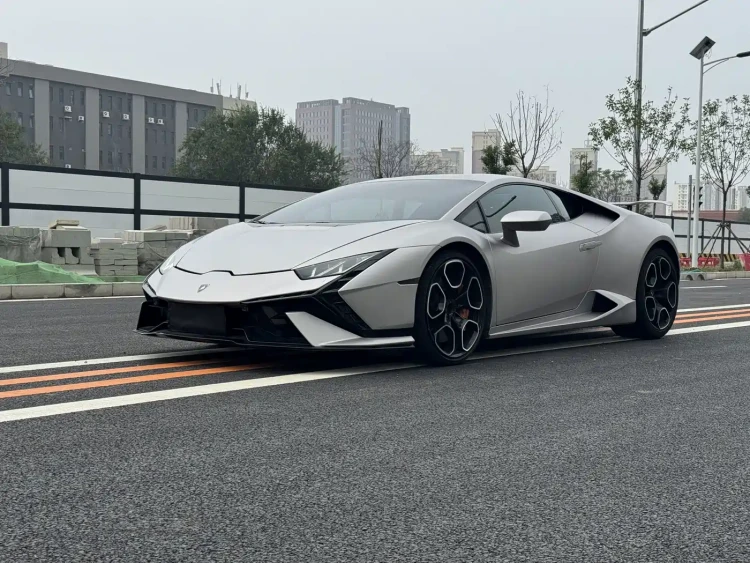 Lamborghini Huracán 2016 LP 610-4 Avio