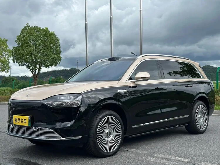 AITO Wenjie AITO M9 2025 Extended Range Max 52kWh 6-Seater