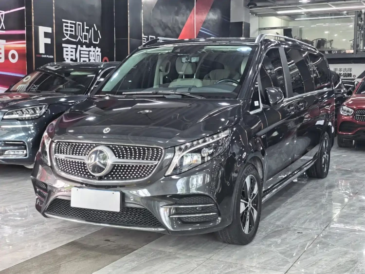 Mercedes-Benz V-Class 2022 V 260 L Long Wheelbase Luxury Edition