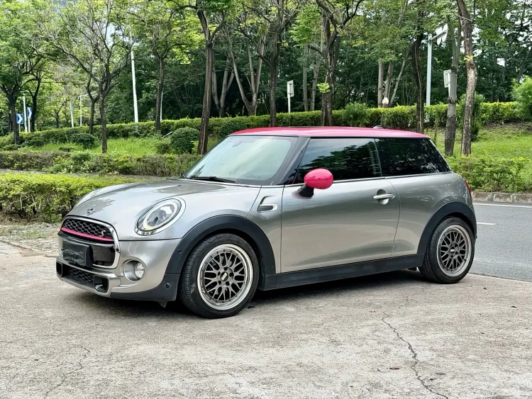MINI 2018 1.5T COOPER Classic