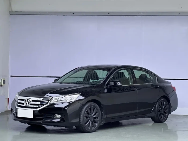 Honda Accord 2014 2.4L EX Luxury Edition
