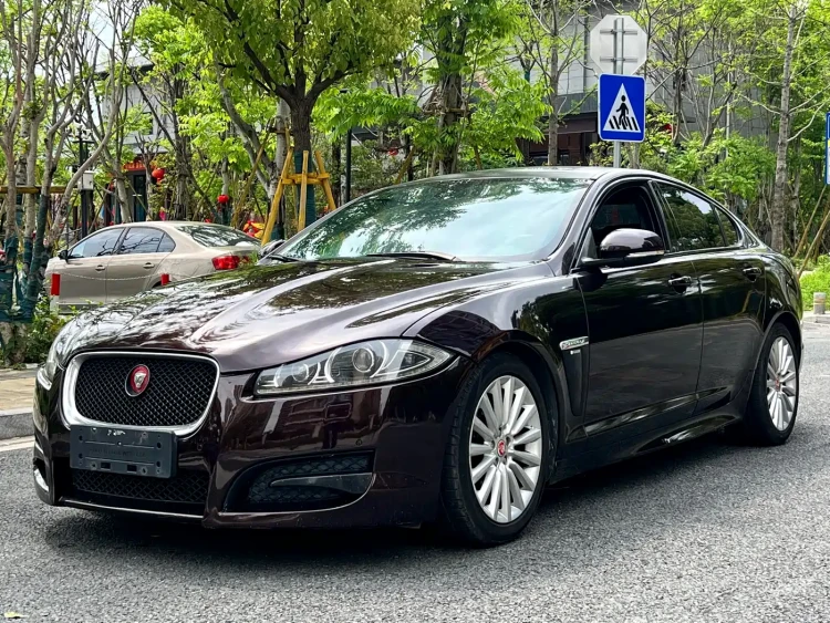 Jaguar XF 2015 XF 3.0 SC R-Sport Luxury Edition