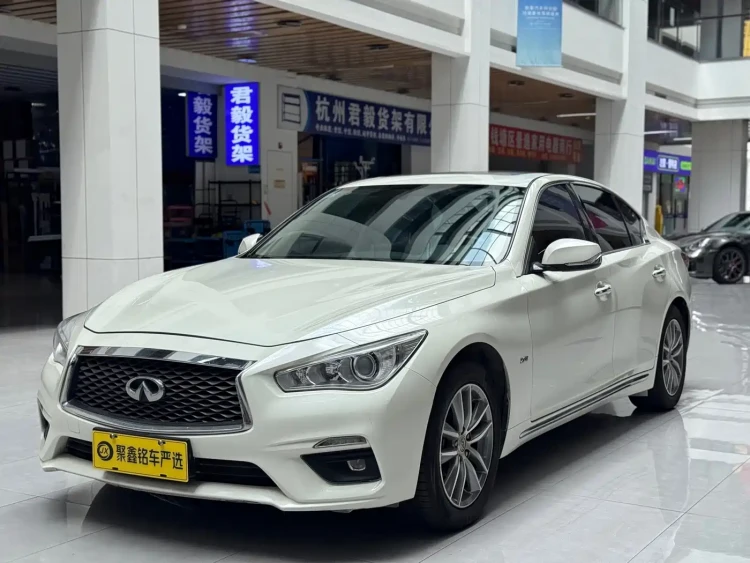 Infiniti Q50L 2022 2.0T Premium Edition