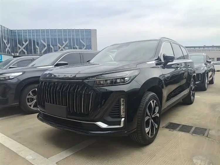 Exeed Landmark 2026 Model 400T Two-Wheel Drive Starlight Edition 7-Seater