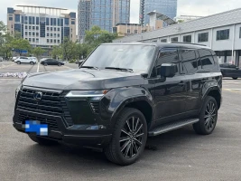 Lexus GX 2024 Summit Edition