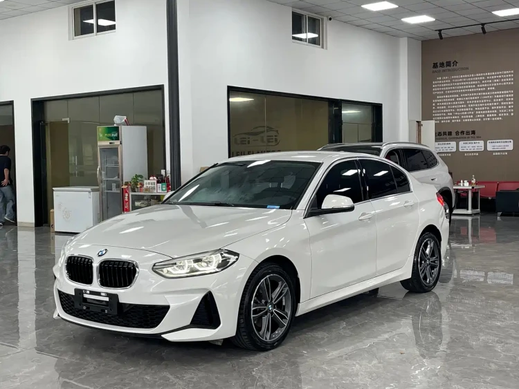 BMW 1 Series 2023 120i M Sport