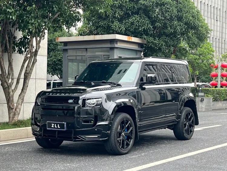 Land Rover Defender 2024 110 3.0T P400 X-DYNAMIC HSE
