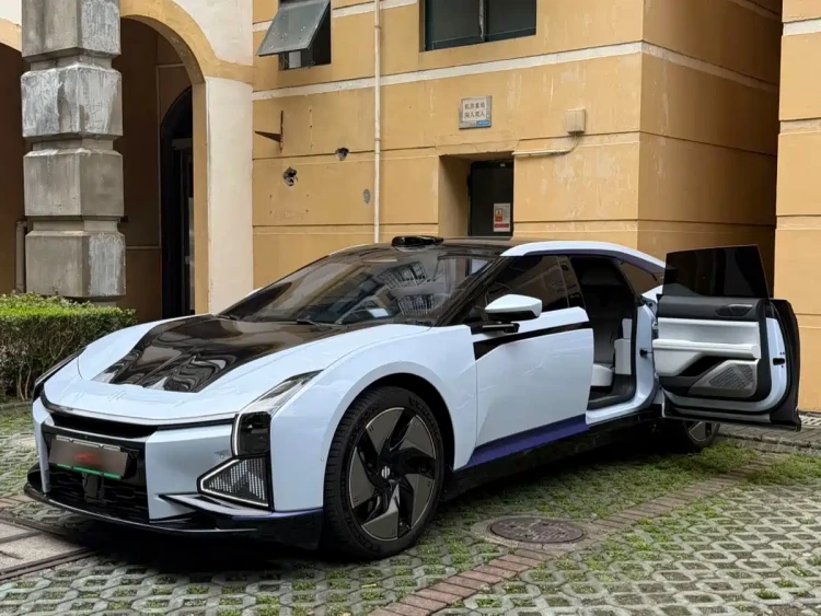 HiPhi Z 2023 5-Seater