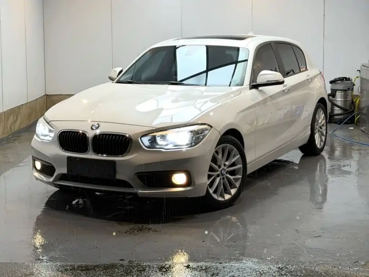 BMW 1 Series (Import) 2016 120i Leading Model