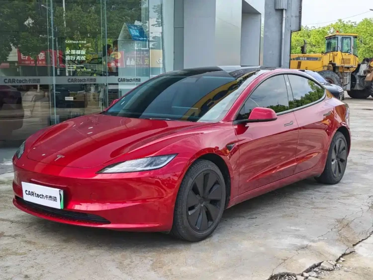 Tesla Model 3 2025 Model Rear-Wheel Drive Edition