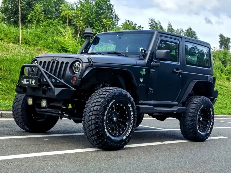 Jeep Wrangler 2011 3.8L Rubicon 2-Door