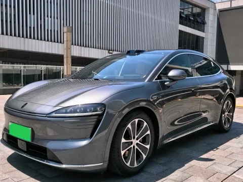 Zhijie Luxeed R7 2024 Pure Electric 802km Max