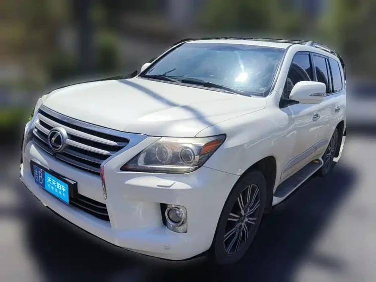 Lexus LX 2013 570
