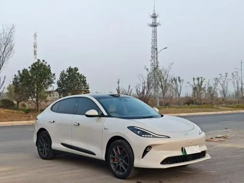 IM Motors IM LS6 2025 Gecko Smart Drive Edition