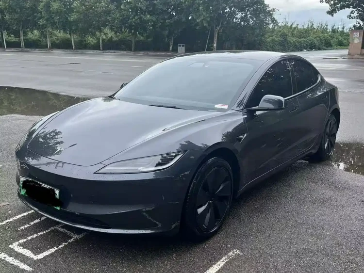 Tesla Model 3 2023 Rear-Wheel Drive