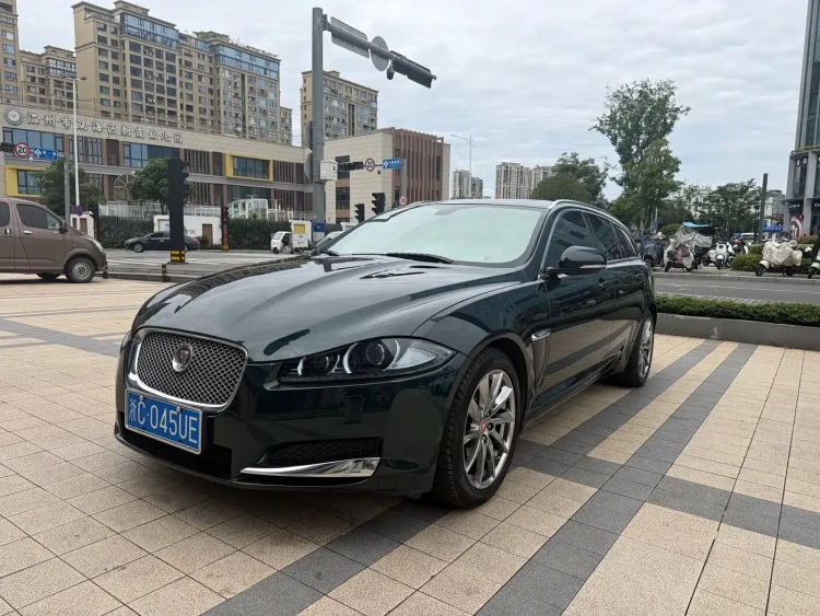 Jaguar XF 2015 XF 2.0T Sportbrake Luxury Edition