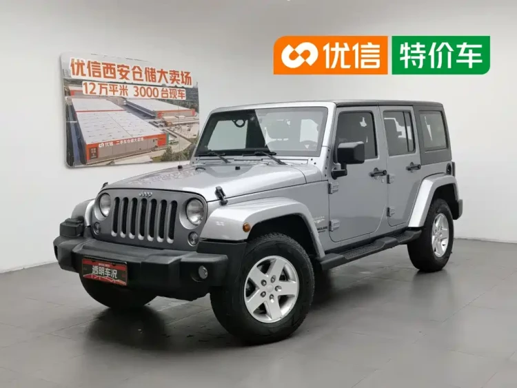 Jeep Wrangler 2014 3.0L Sahara 4-Door