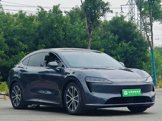 Zhijie Luxeed R7 2024 Pure Electric 667km Max