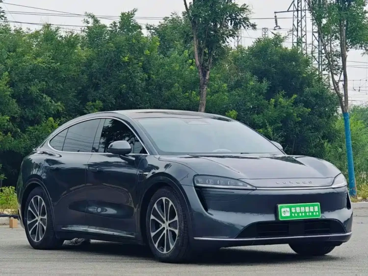 Zhijie Luxeed R7 2024 Pure Electric 667km Max
