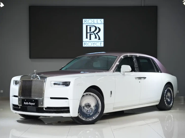 Rolls-Royce Phantom 2018 6.7T Long Wheelbase Version