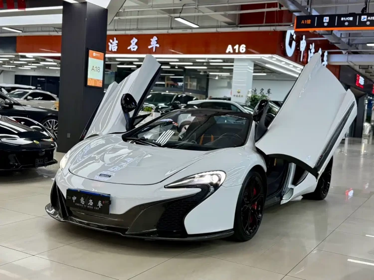 McLaren 650S 2014 3.8T Spider