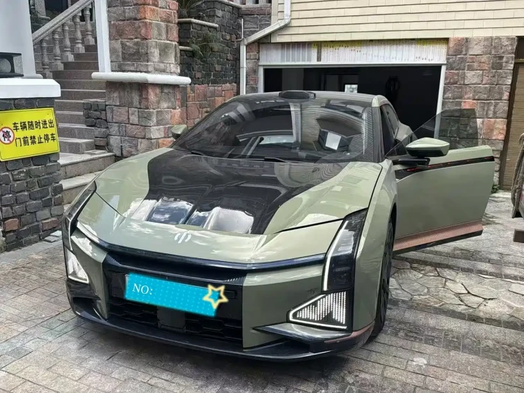 HiPhi Z 2023 5-Seater