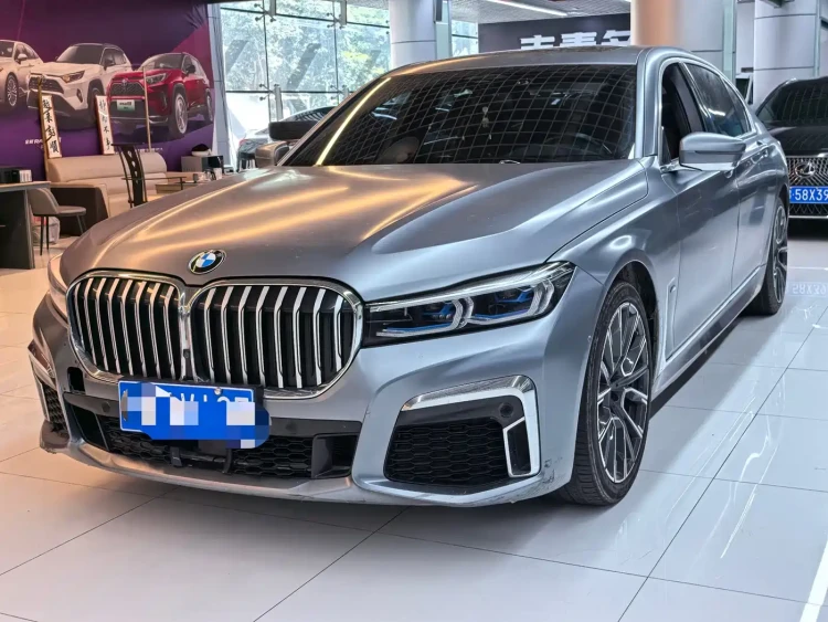 BMW 7 Series 2021 Model 740Li xDrive Executive M Sport Package