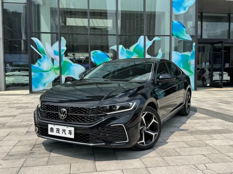 Volkswagen Passat 2024 380TSI Starlight Dragon Soaring Edition